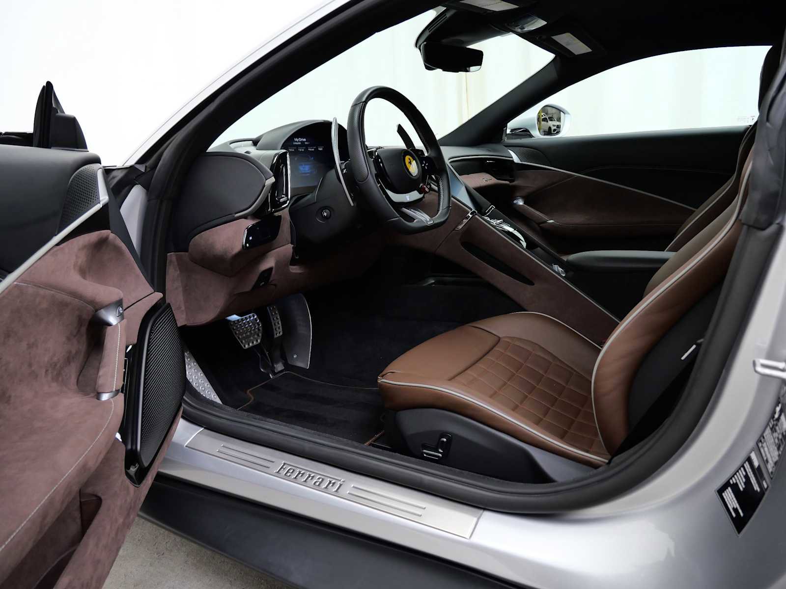 Certified 2024 Ferrari Roma image 16