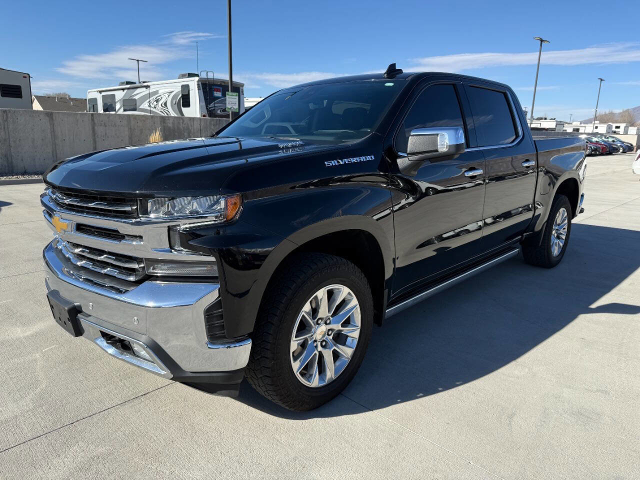 Used 2021 Chevrolet Silverado 1500 LTZ w/ LTZ Premium Package image 7