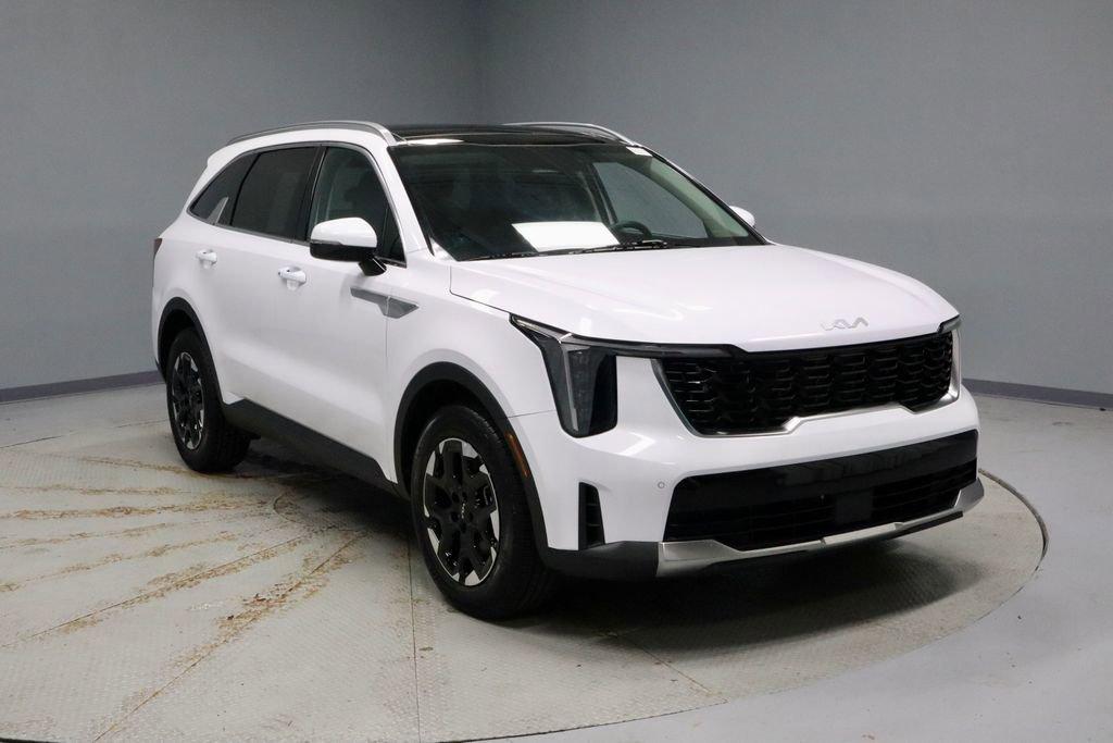 Used 2025 Kia Sorento S w/ Panoramic Sunroof Package