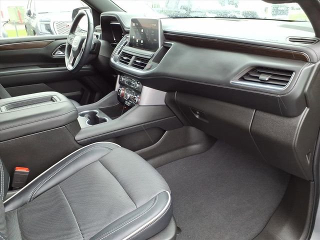 Used 2022 GMC Yukon SLE w/ Gmc Pro Safety Plus Package image 26