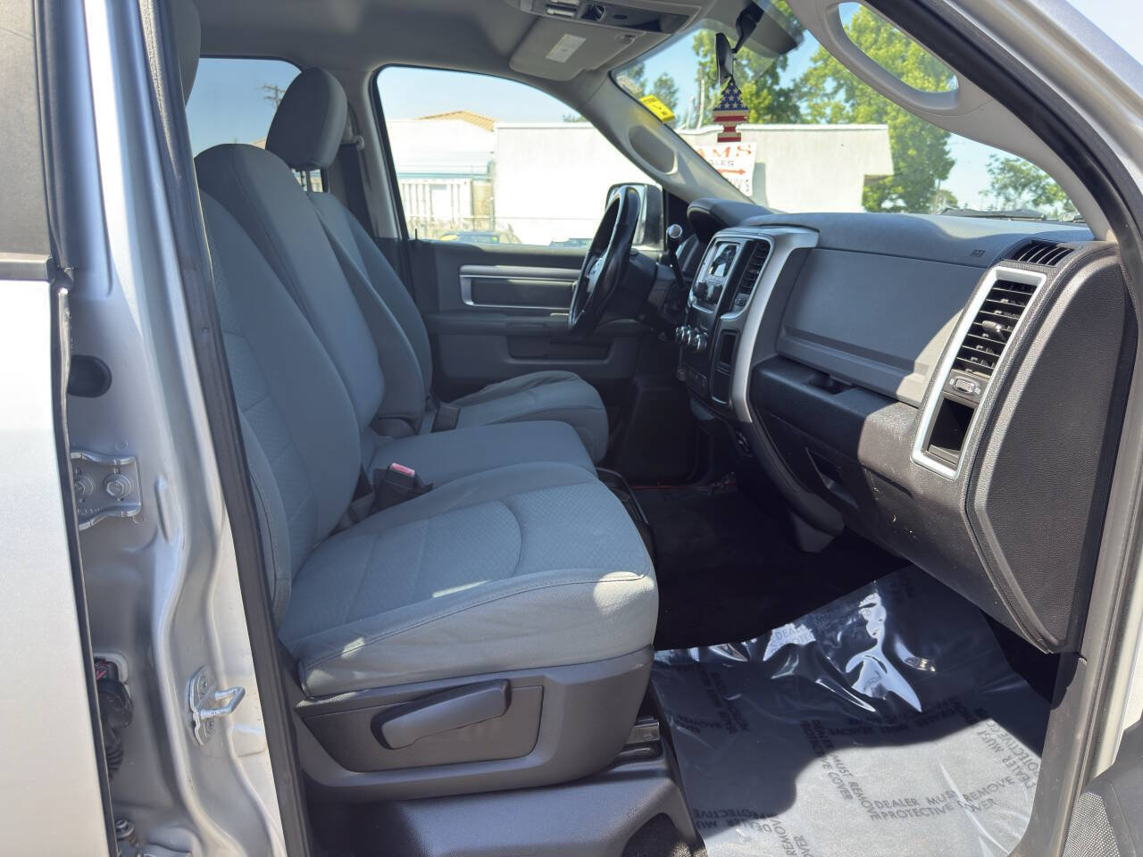 Used 2013 RAM 2500 SLT AWD/4WD image 13