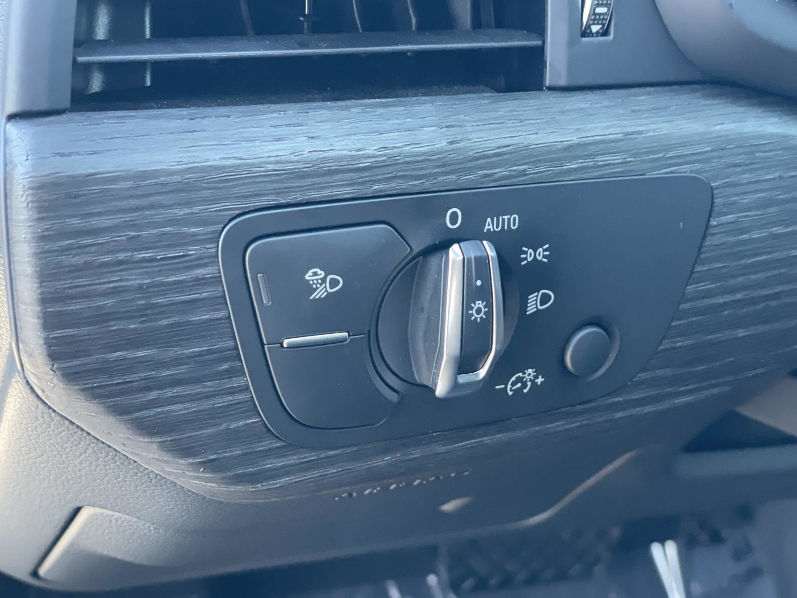 Used 2023 Audi A5 2.0T Premium w/ Convenience Package image 17