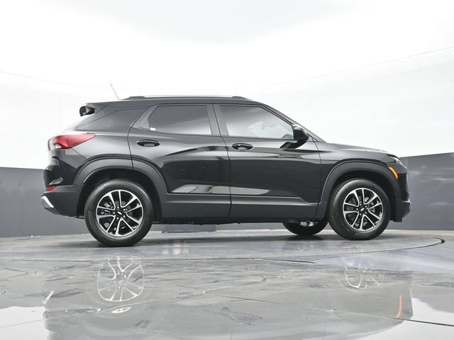 New 2026 Chevrolet TrailBlazer LT w/ Convenience Package FWD image 45