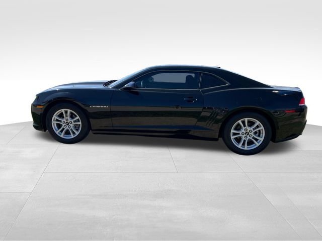 Used 2015 Chevrolet Camaro LS RWD image 3