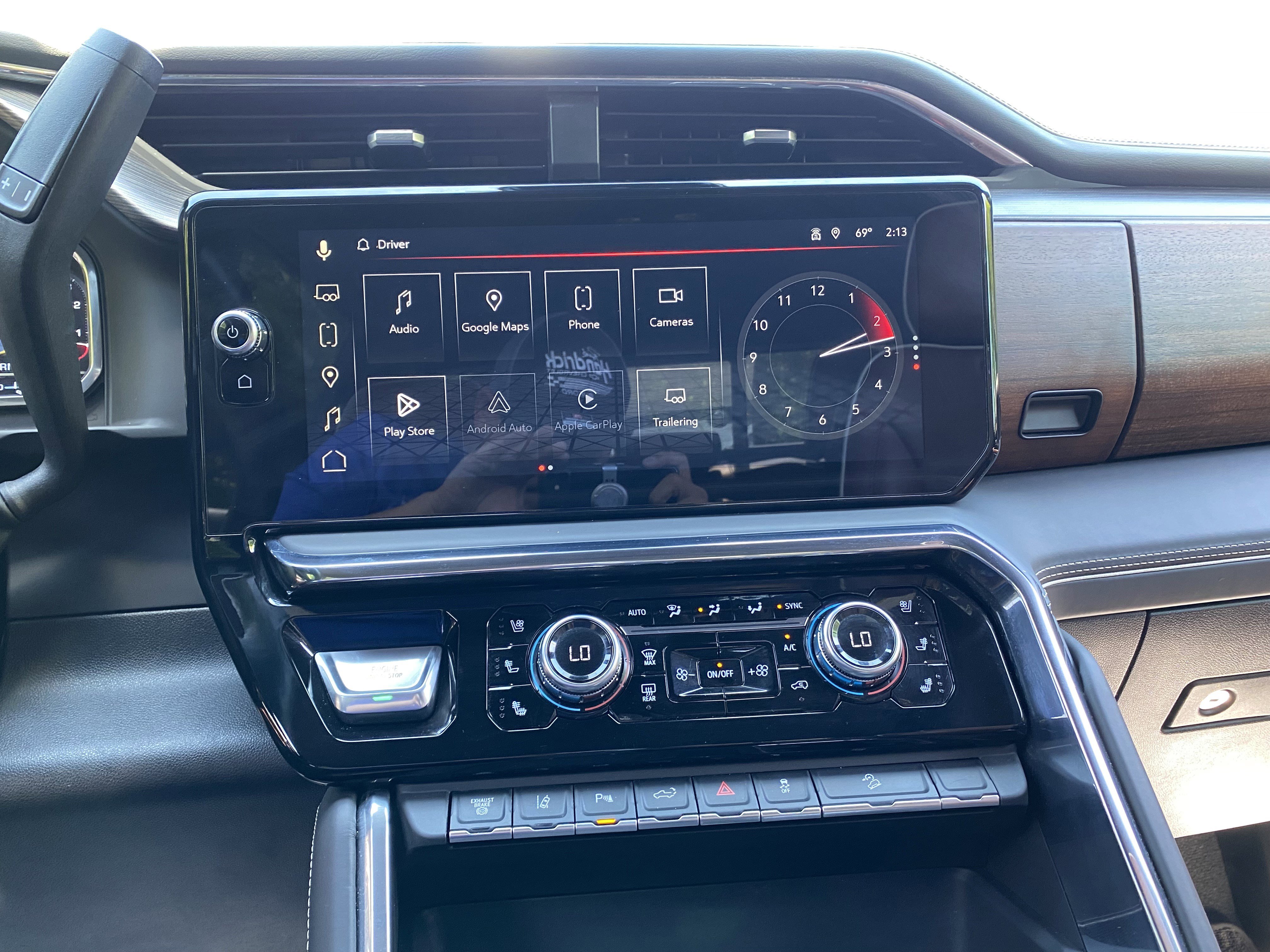 Used 2025 GMC Sierra 2500 Denali Ultimate image 27