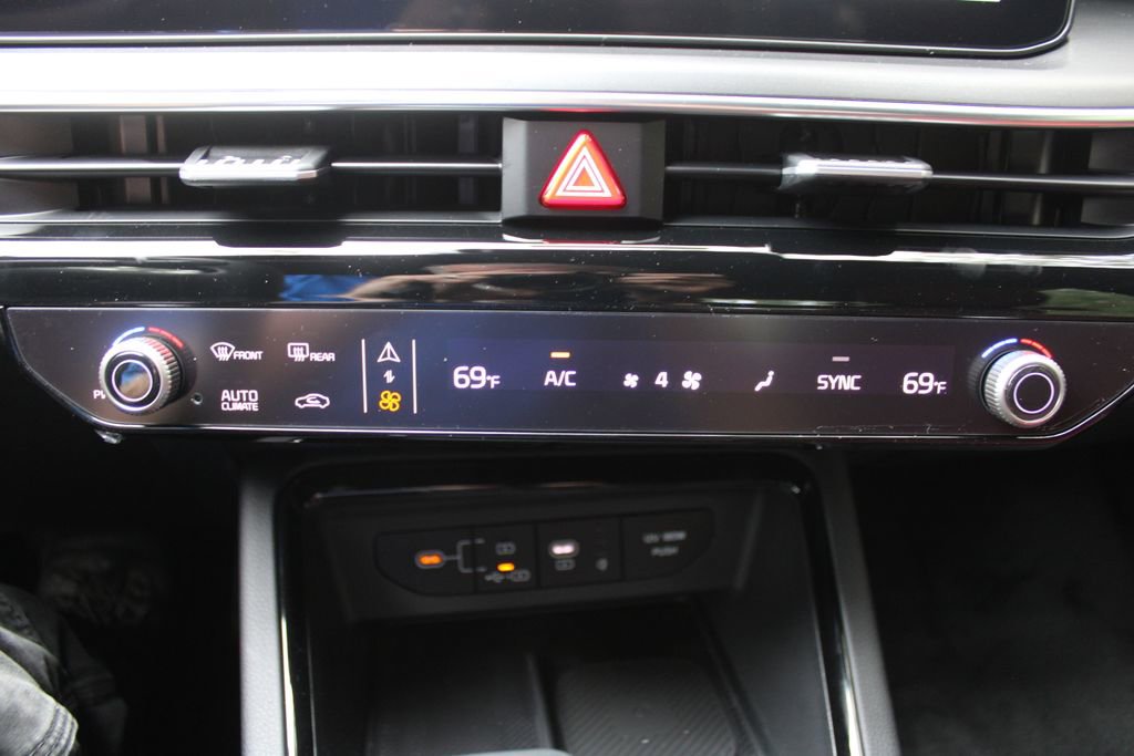 New 2026 Kia K5 GT-Line image 36