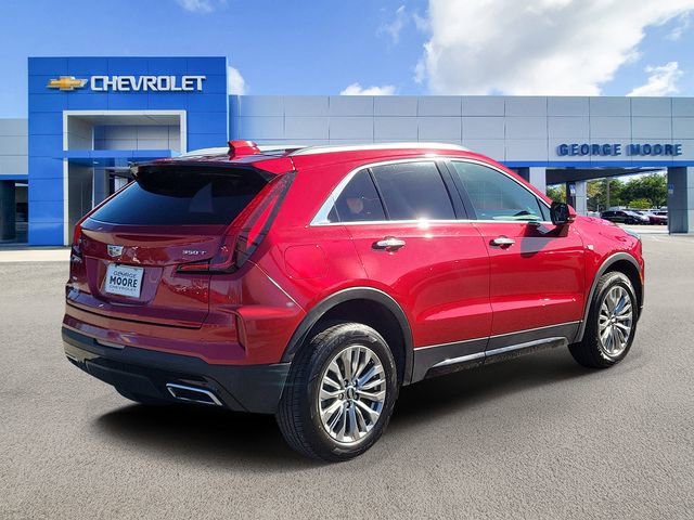 Used 2024 Cadillac XT4 Premium Luxury AWD/4WD image 4