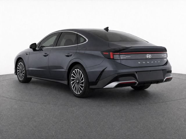Certified 2025 Hyundai Sonata Limited FWD image 7