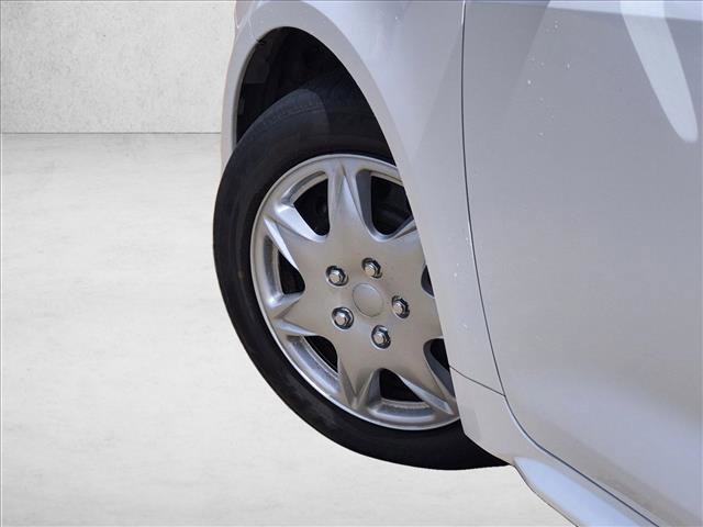 Used 2023 Toyota Corolla LE FWD image 7
