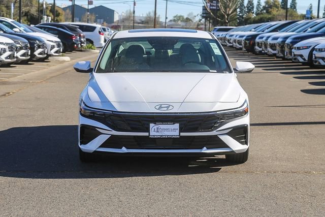 New 2026 Hyundai Elantra Limited FWD image 7