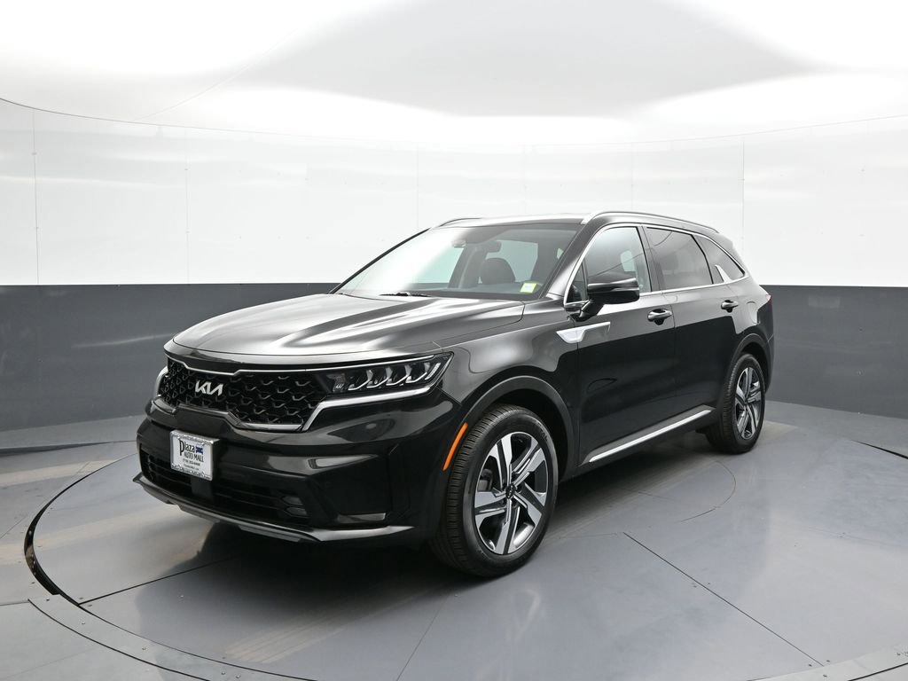 Certified 2023 Kia Sorento EX image 1