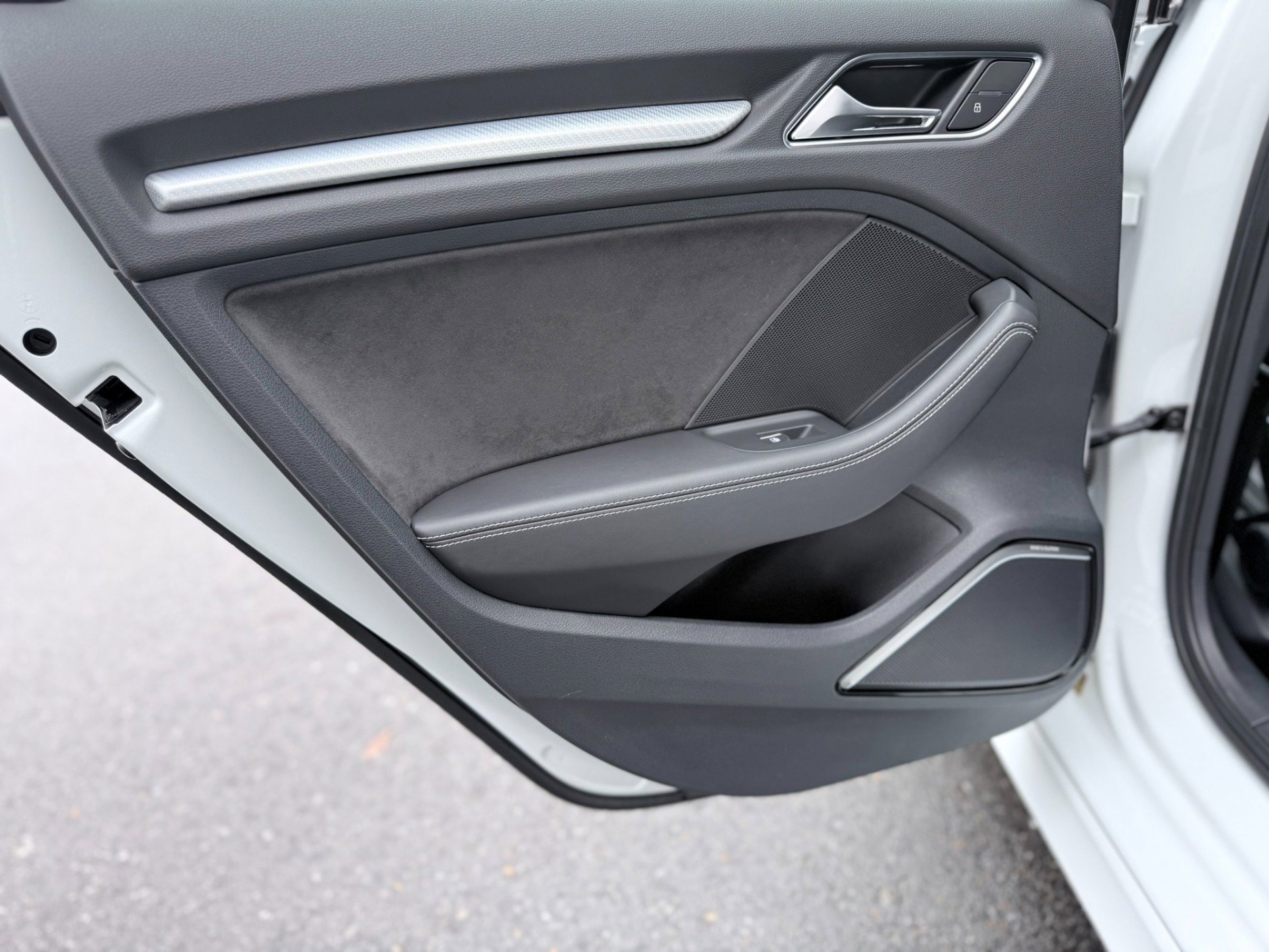 Used 2018 Audi RS 3 image 18