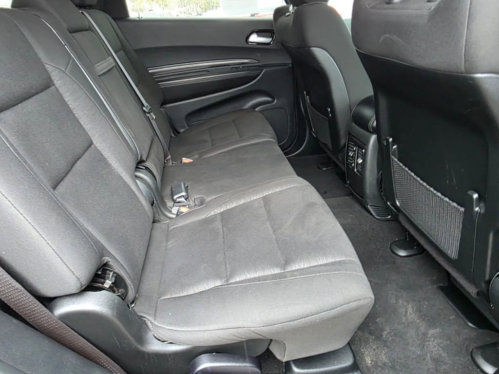 Used 2023 Dodge Durango SXT image 12