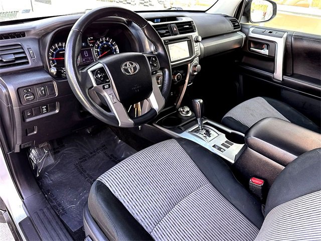 Used 2016 Toyota 4Runner SR5 image 13