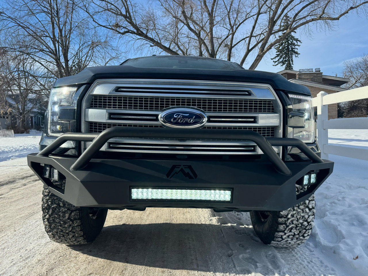 Used 2016 Ford F150 Platinum w/ Equipment Group 701A Luxury image 20