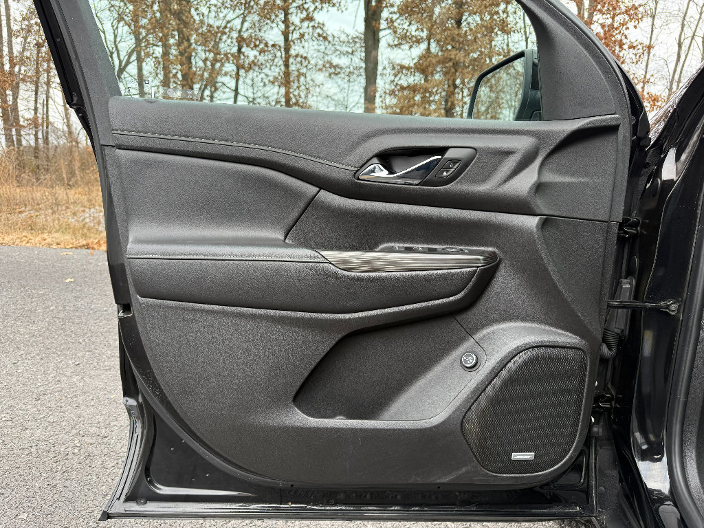 Used 2019 GMC Acadia SLT image 23