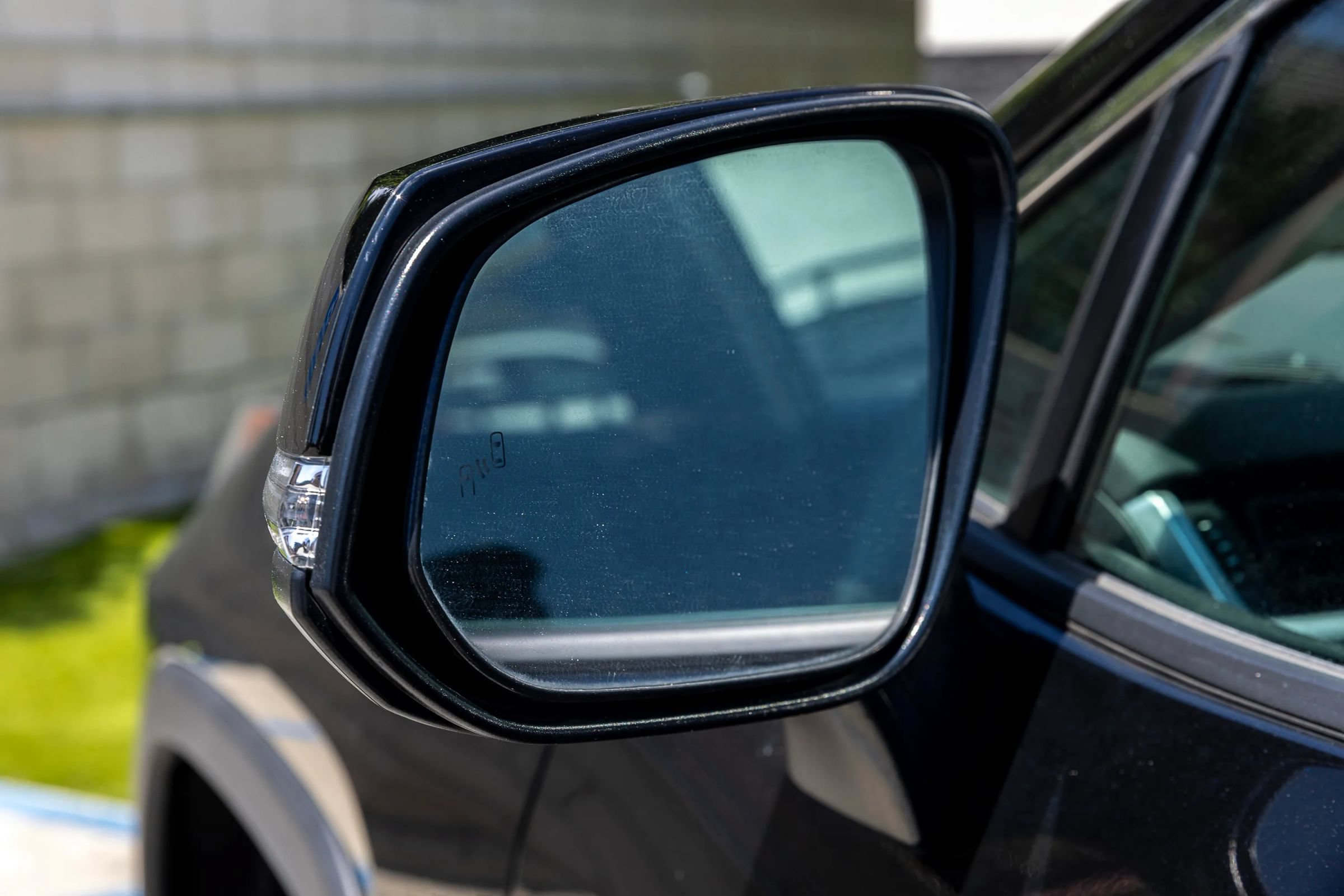 Used 2024 Toyota RAV4 LE FWD image 15