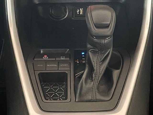 Used 2023 Toyota RAV4 LE image 14