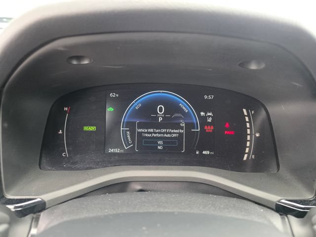 Used 2025 Toyota Camry SE FWD image 25