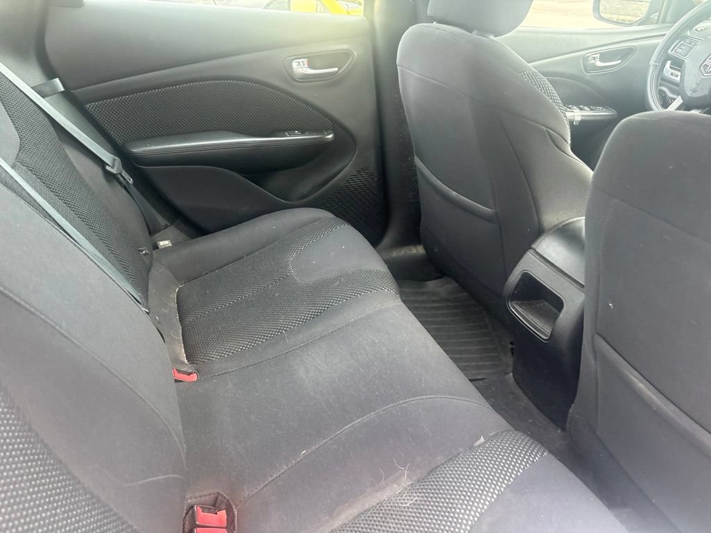 Used 2015 Dodge Dart SE w/ Convenience Group FWD image 15