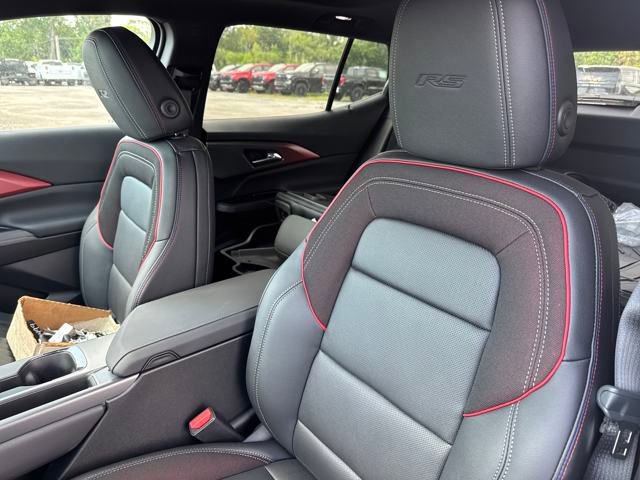 New 2025 Chevrolet Equinox EV RS w/ Active Safety Package 3 AWD/4WD image 23