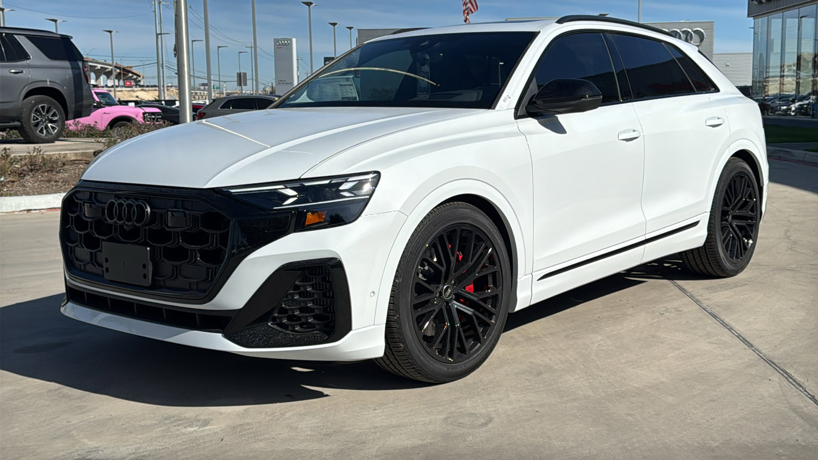 New 2026 Audi SQ8 Prestige image 3