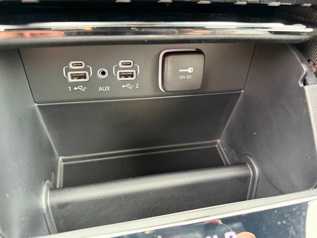 New 2025 Jeep Grand Cherokee Limited w/ Black Appearance Package AWD/4WD image 20