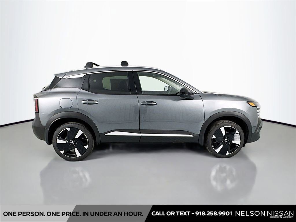 New 2026 Nissan Kicks SR w/ SR Premium Package image 4