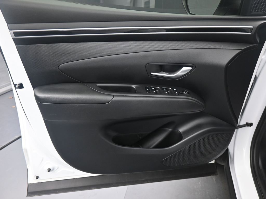 Used 2022 Hyundai Santa Cruz SEL image 13