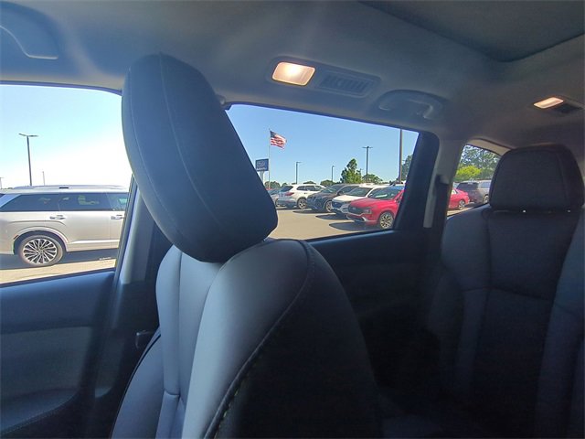New 2025 Subaru Ascent Onyx Edition image 13