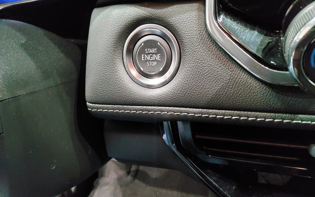 Used 2024 Chevrolet Colorado LT w/ LT Convenience Package III image 37