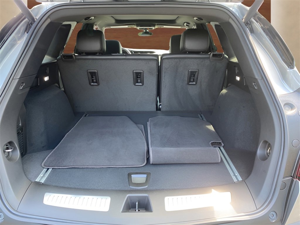 Certified 2024 Cadillac XT5 Premium Luxury image 12