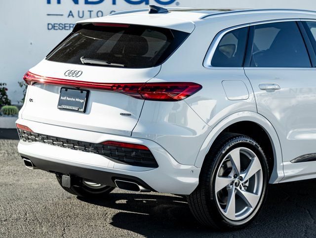 New 2025 Audi Q5 Premium Plus AWD/4WD image 7