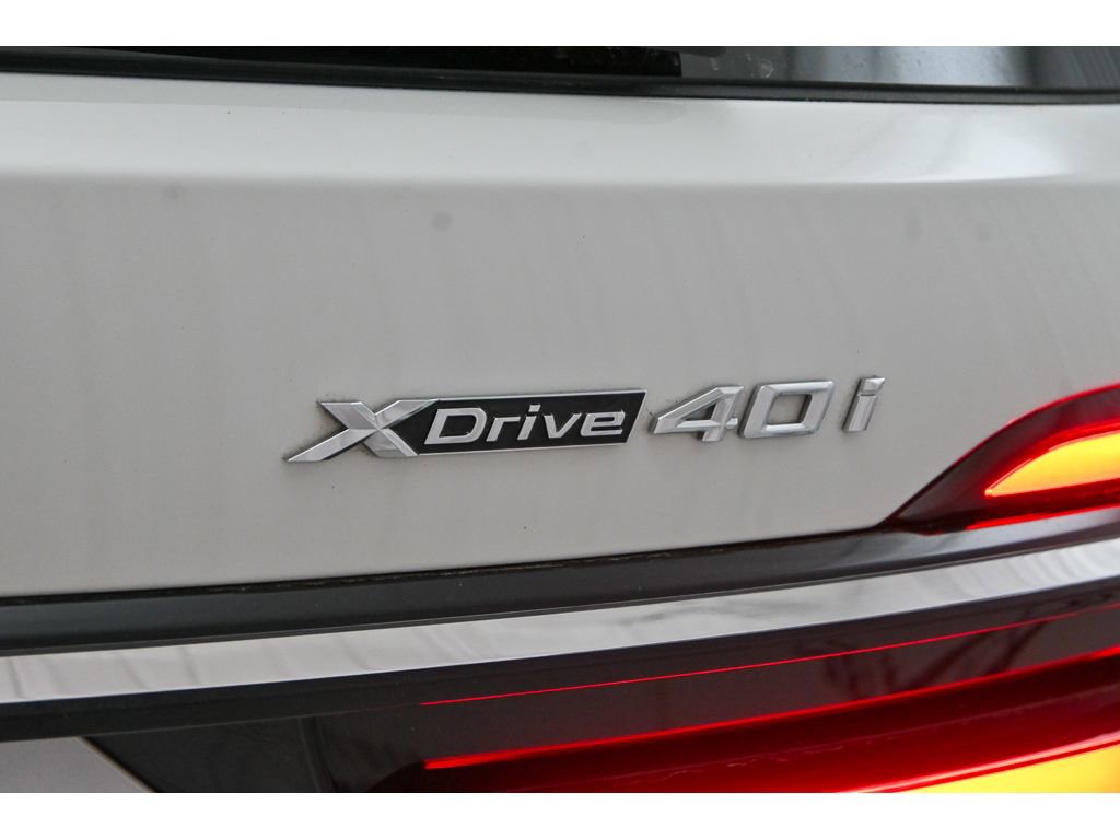 Used 2025 BMW X7 xDrive40i w/ Executive Package image 77