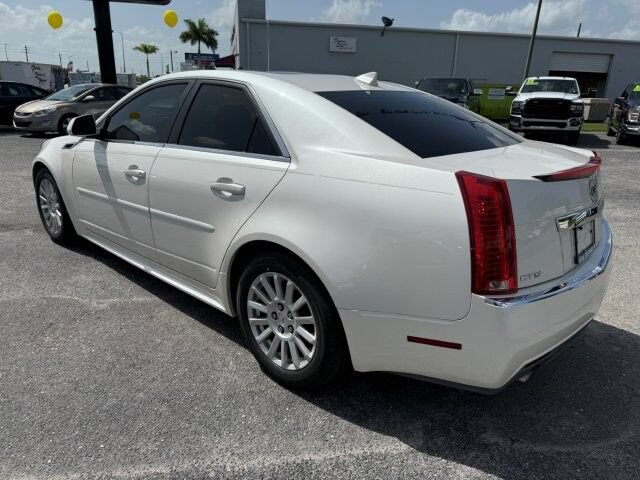 Used 2012 Cadillac CTS Luxury RWD image 6