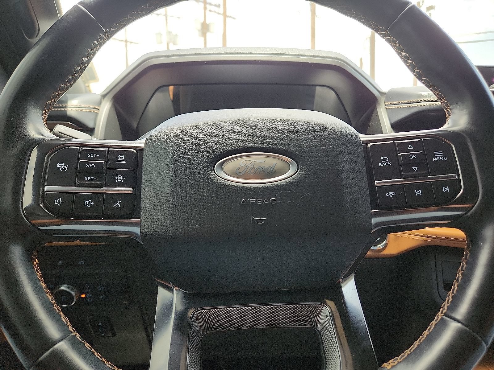 Used 2022 Ford Expedition Platinum RWD image 19
