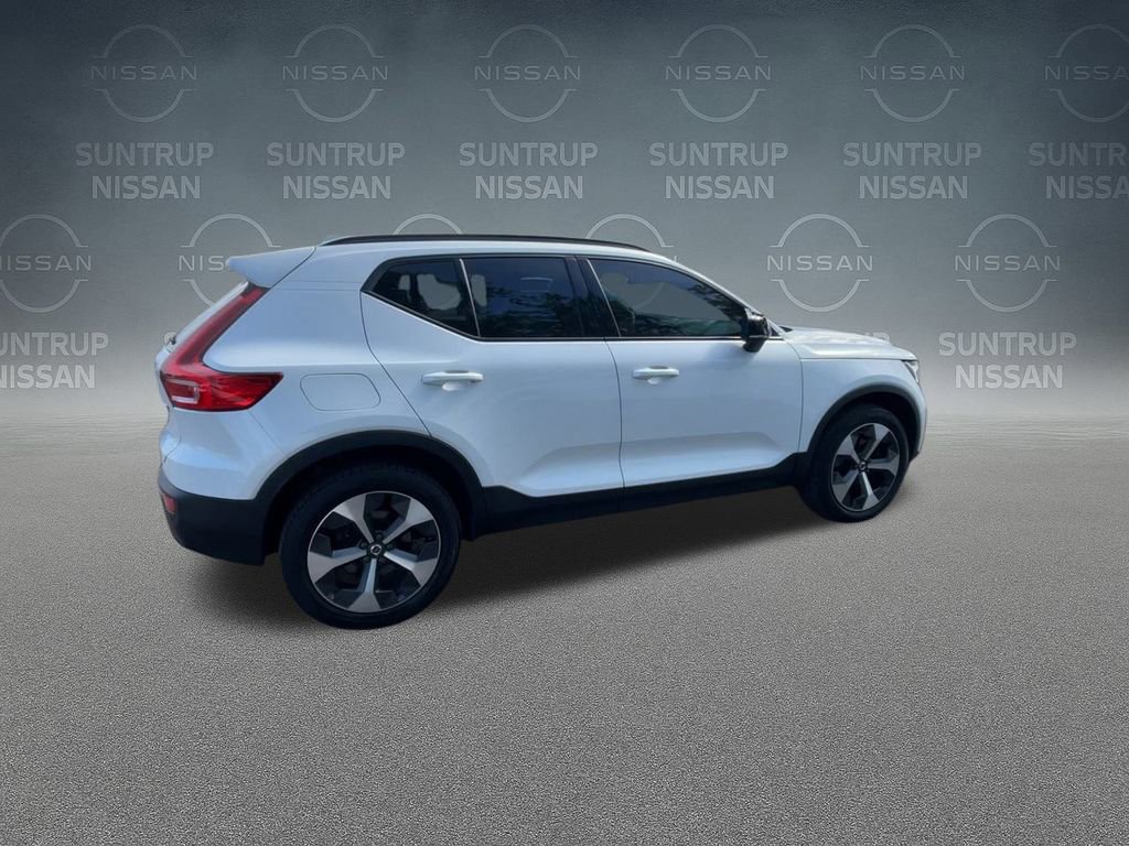 Used 2023 Volvo XC40 B5 Plus w/ Protection Package Premier image 75