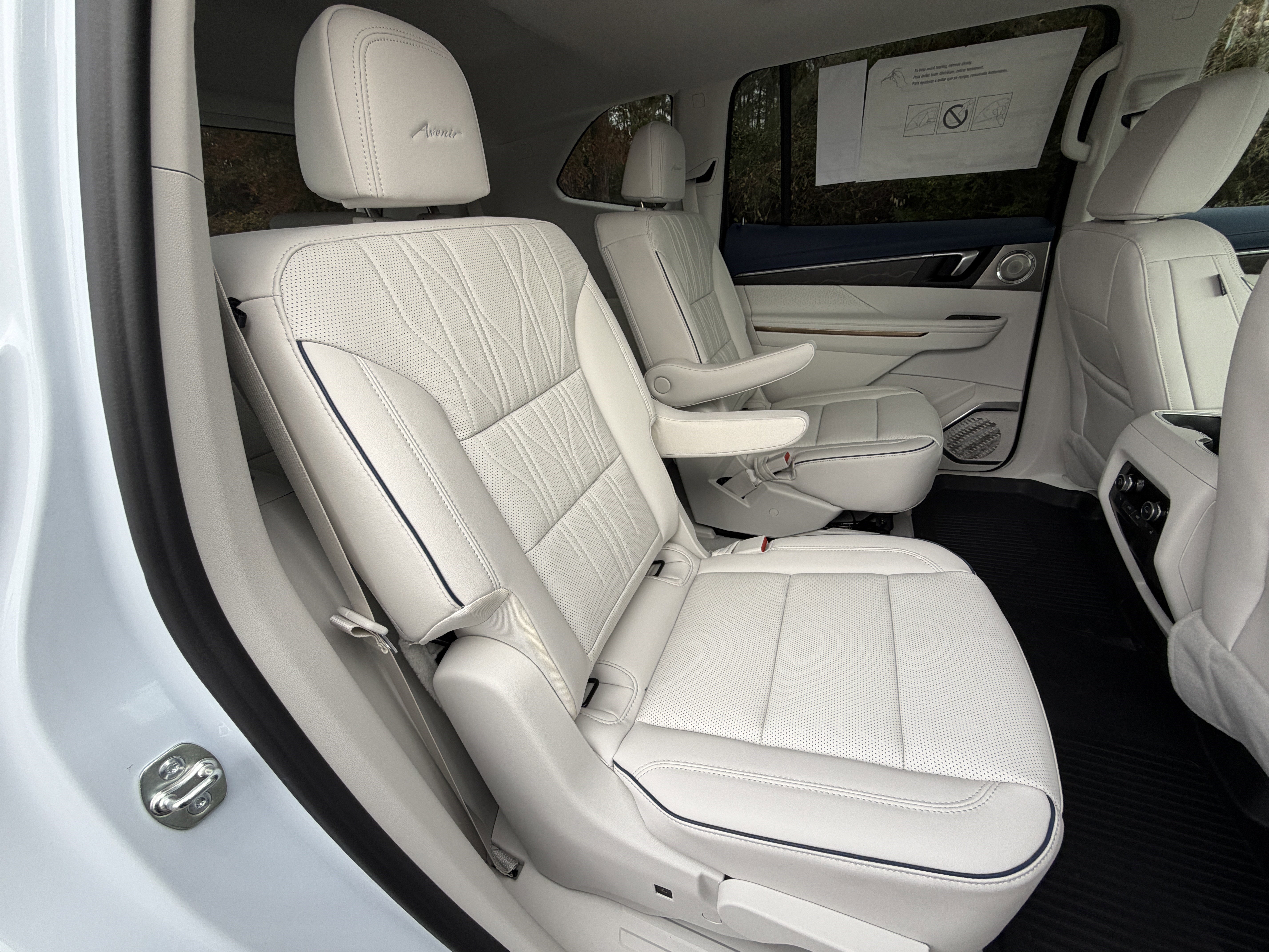 New 2026 Buick Enclave Avenir w/ Super Cruise Package image 22