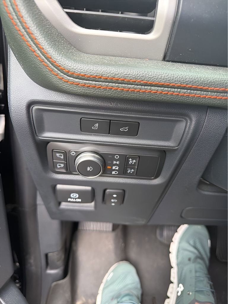 Used 2022 Ford Expedition Timberline image 10