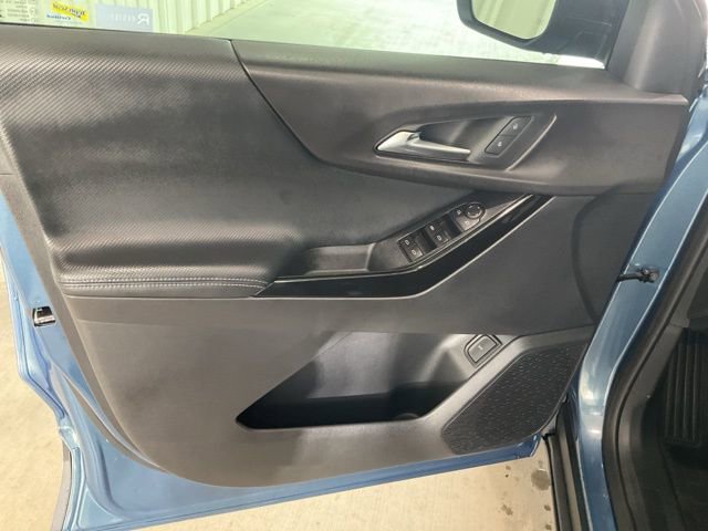 Used 2026 Chevrolet Equinox LT w/ Convenience Package II image 4