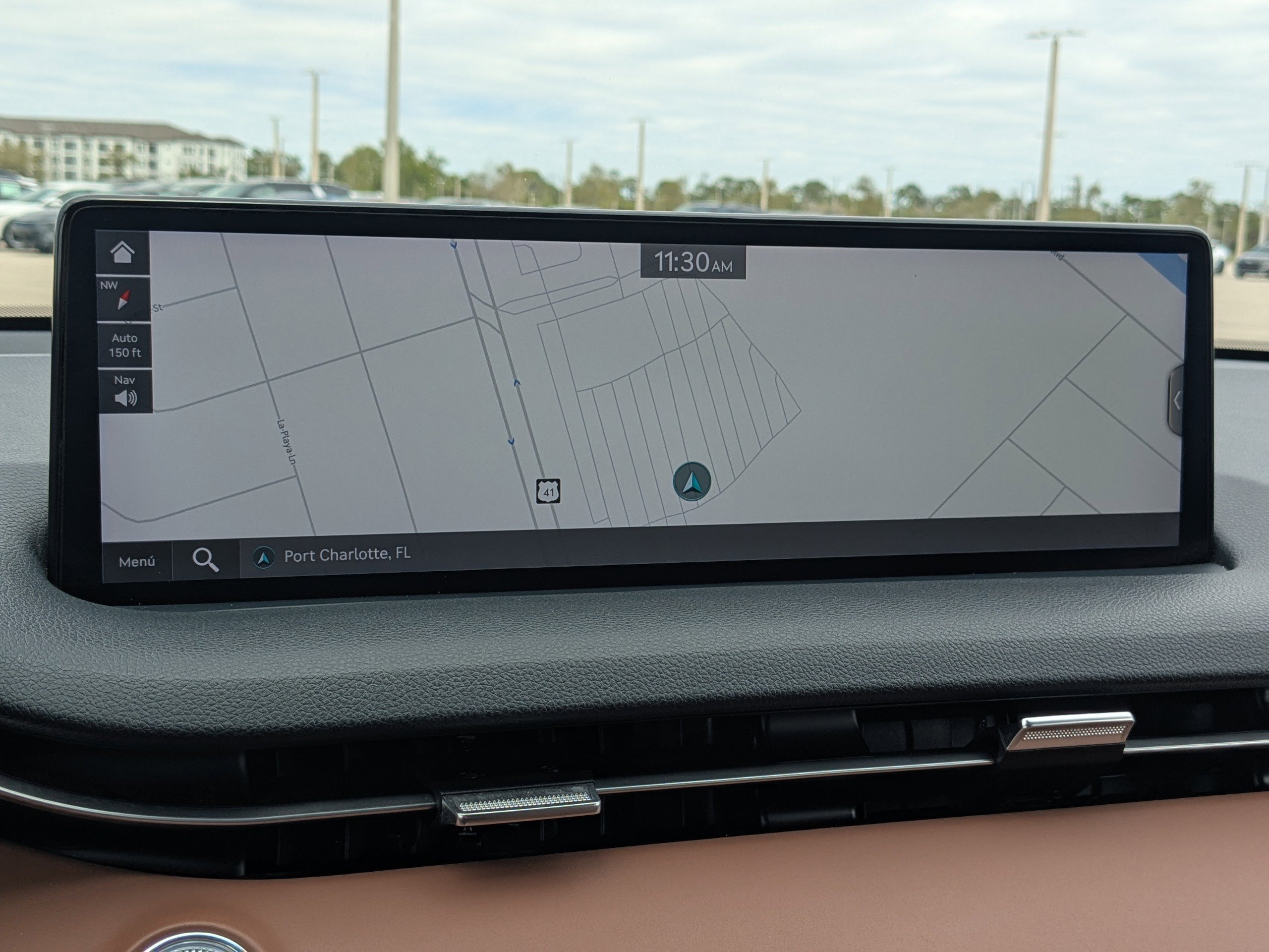 Used 2024 Genesis GV70 2.5T w/ Advanced Package image 28