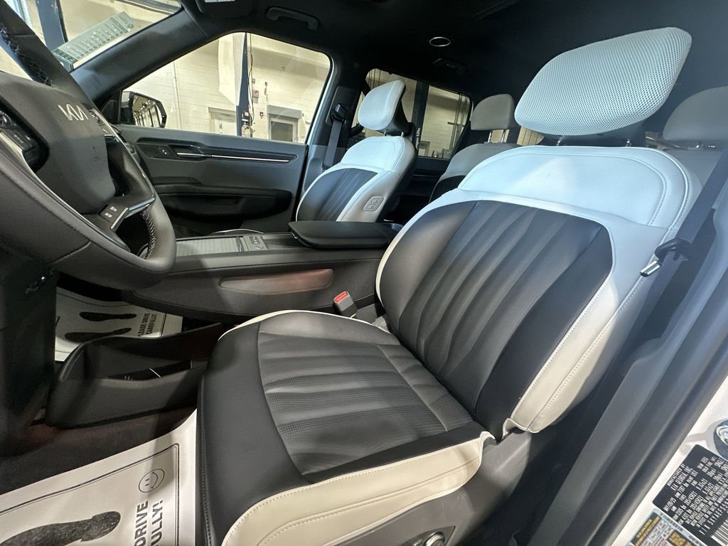 New 2026 Kia EV9 GT-Line image 13