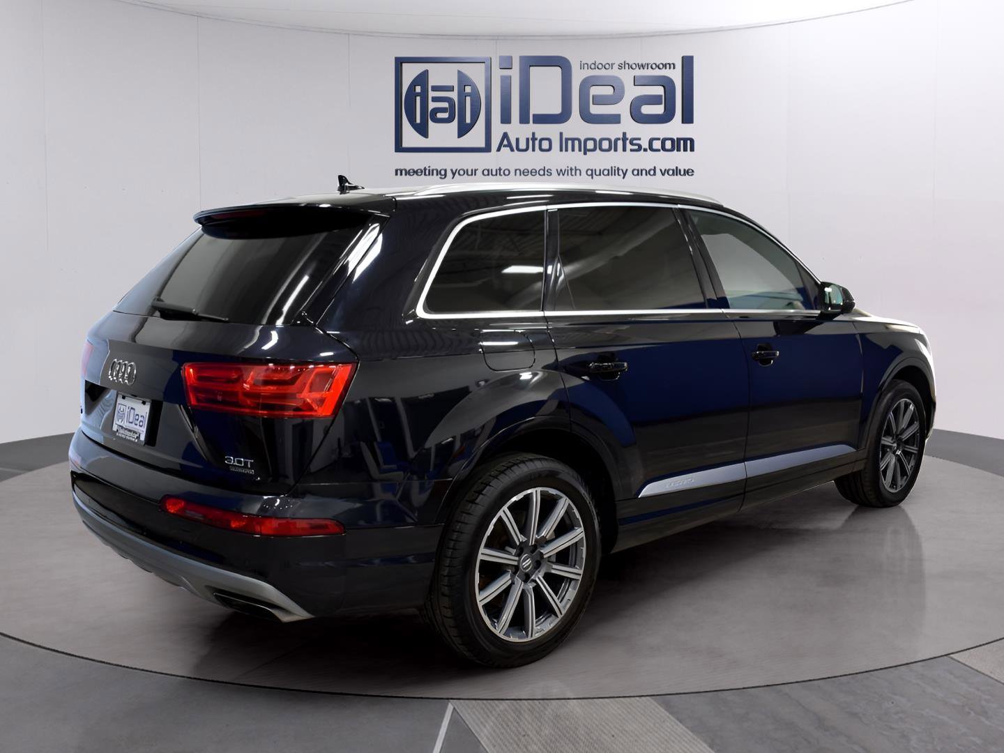 Used 2017 Audi Q7 3.0T Premium Plus image 4