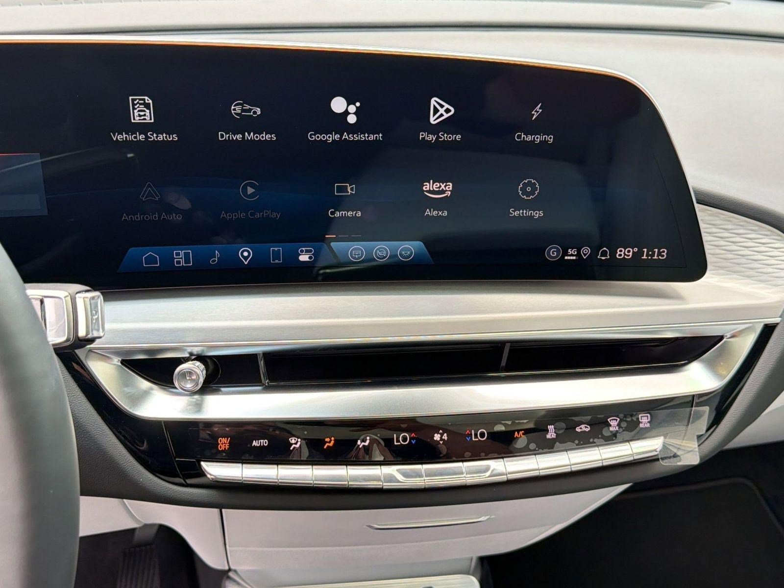New 2025 Cadillac Lyriq Luxury RWD image 25
