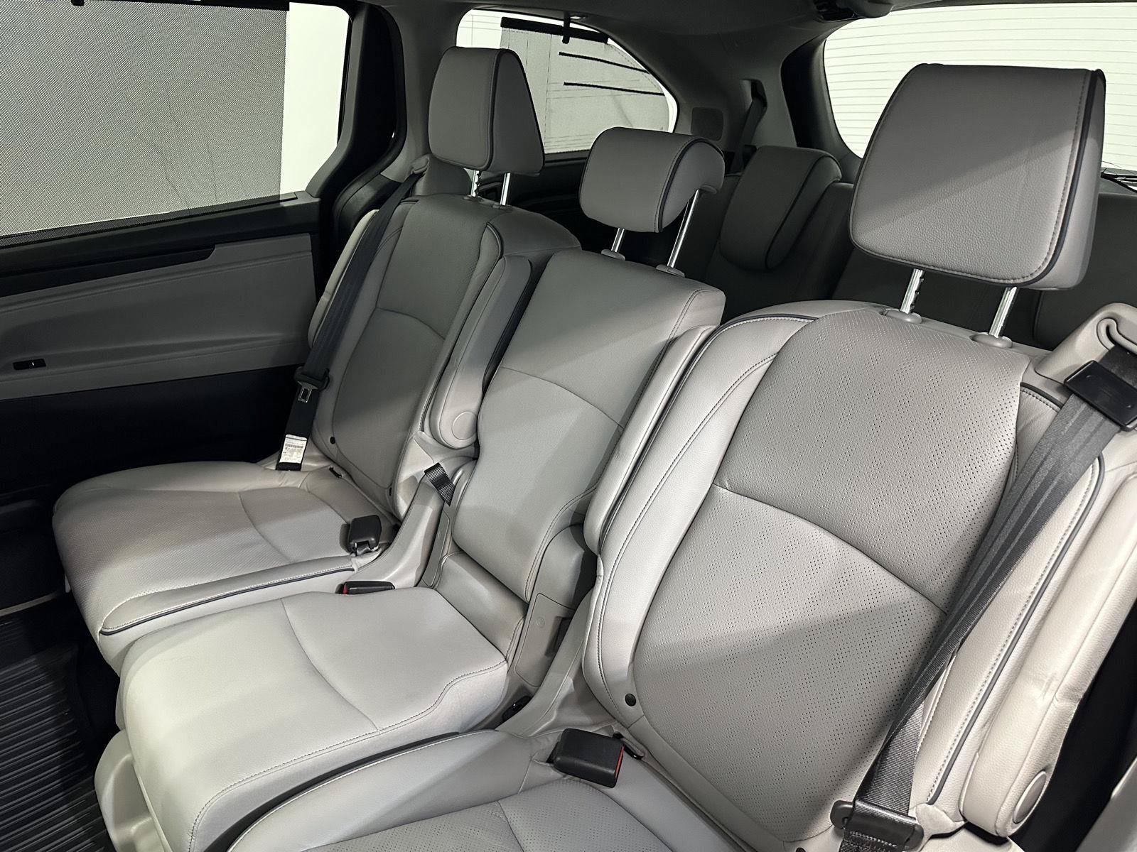 Certified 2024 Honda Odyssey Elite image 29