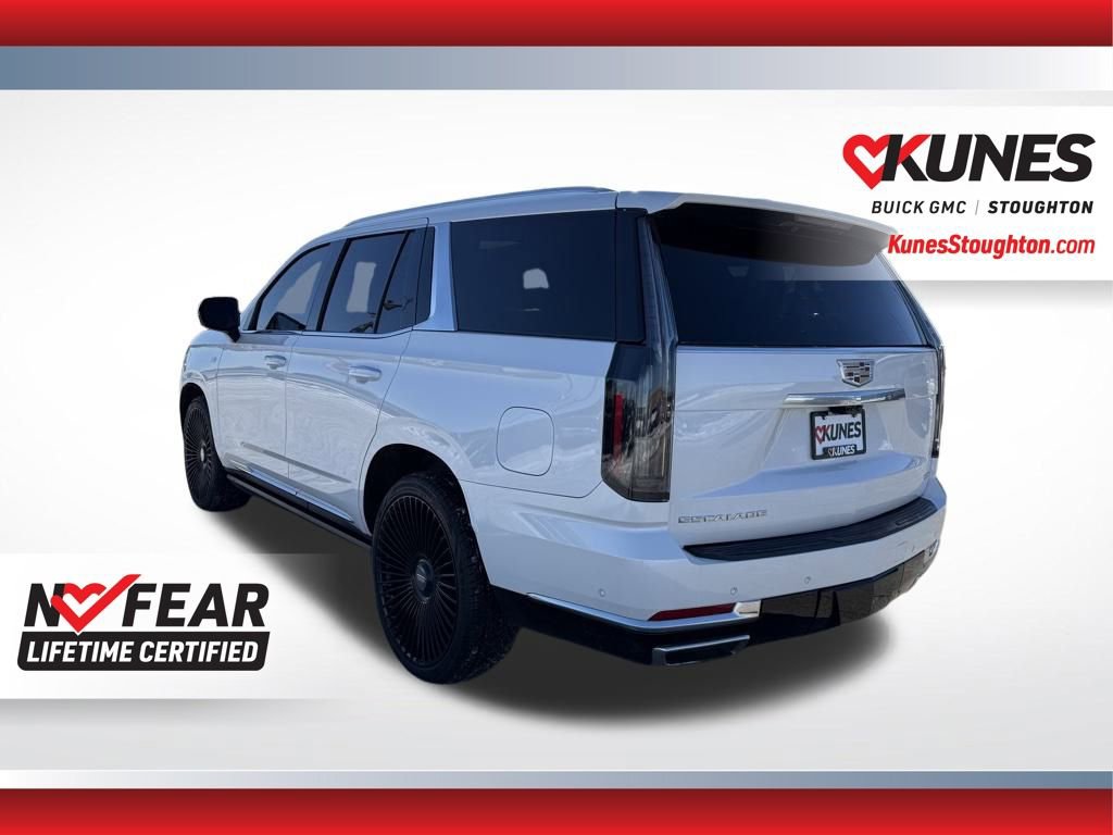 Used 2025 Cadillac Escalade Premium Luxury w/ Touring Package image 8