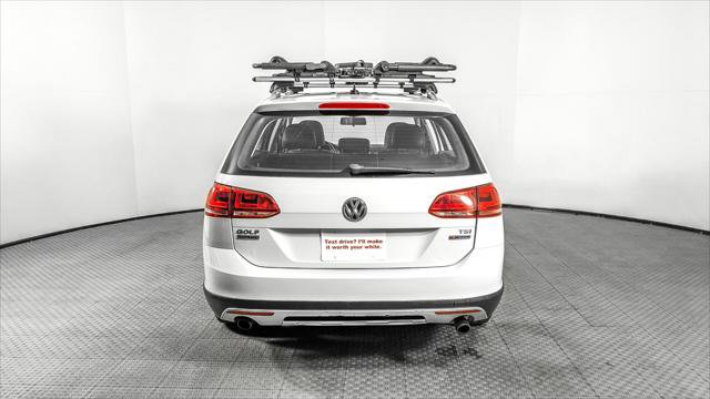 Used 2017 Volkswagen Golf Alltrack S image 7