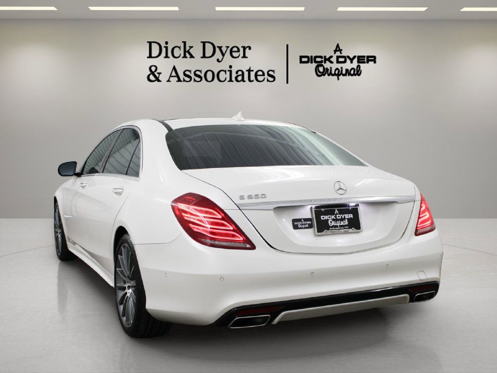 Used 2017 Mercedes-Benz S 550 Sedan image 9