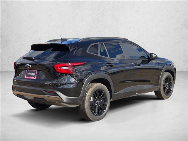 New 2026 Chevrolet Trax ACTIV w/ Sunroof Package image 2