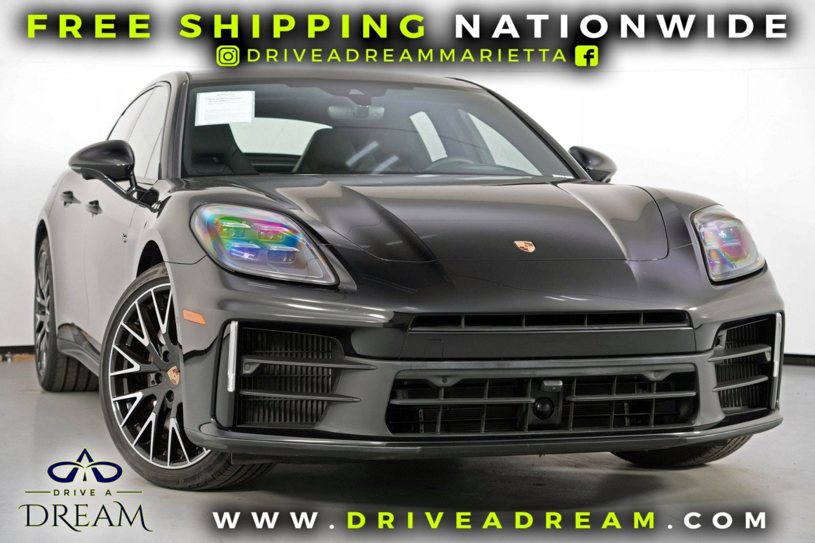 Used 2025 Porsche Panamera 4S w/ Premium Package image 2